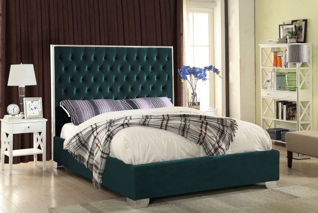 Meridian Furniture Lexi Green Full Bed-1