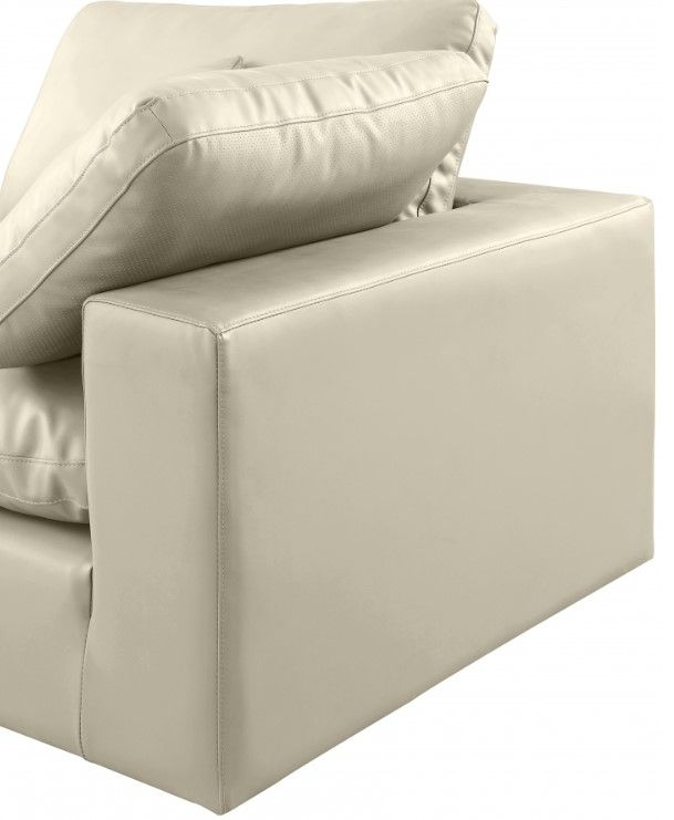 Meridian Furniture Comfy 2-Piece Cream Sofa-4