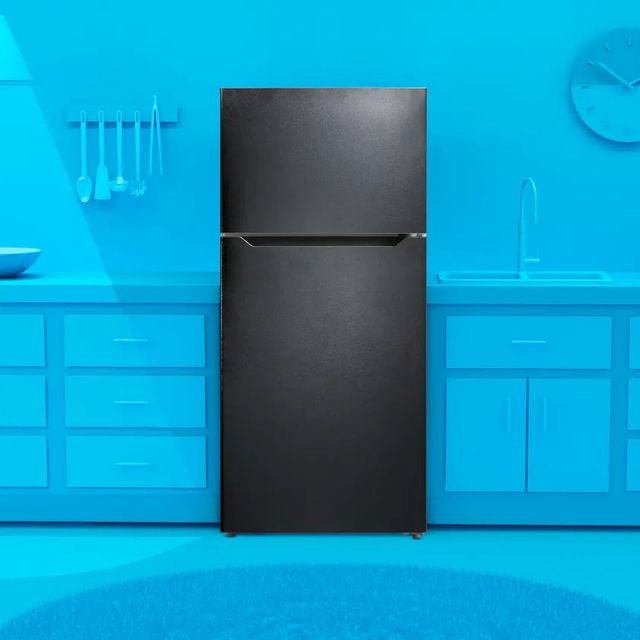 Element® 28 in. 14.2 Cu. Ft. Black Top Freezer Refrigerator -3