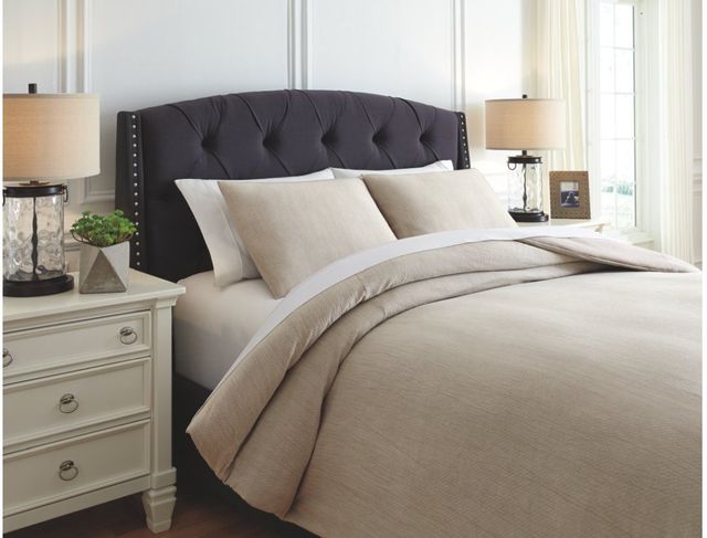 Signature Design by Ashley® Mayda 3-Piece King Comforter Set-1