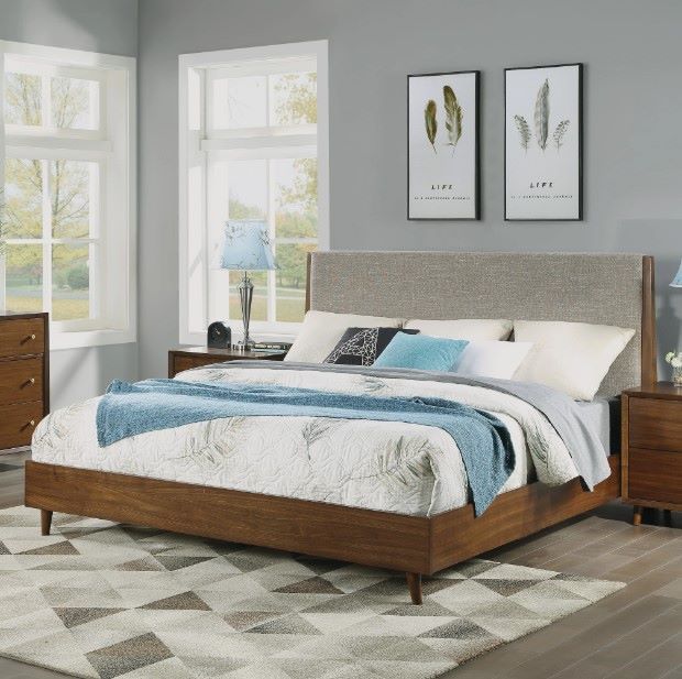 Flexsteel® Ludwig Walnut King Panel Bed-1