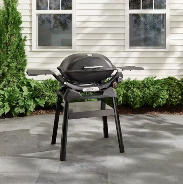 Weber® Q™ Black Compact Stand-3