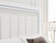 Lit de rangement rembourré grand Chalanna de Signature Design by Ashley® - Blanc-5