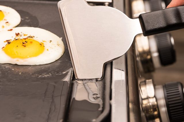 Broil King® Black Griddle Scraper-2
