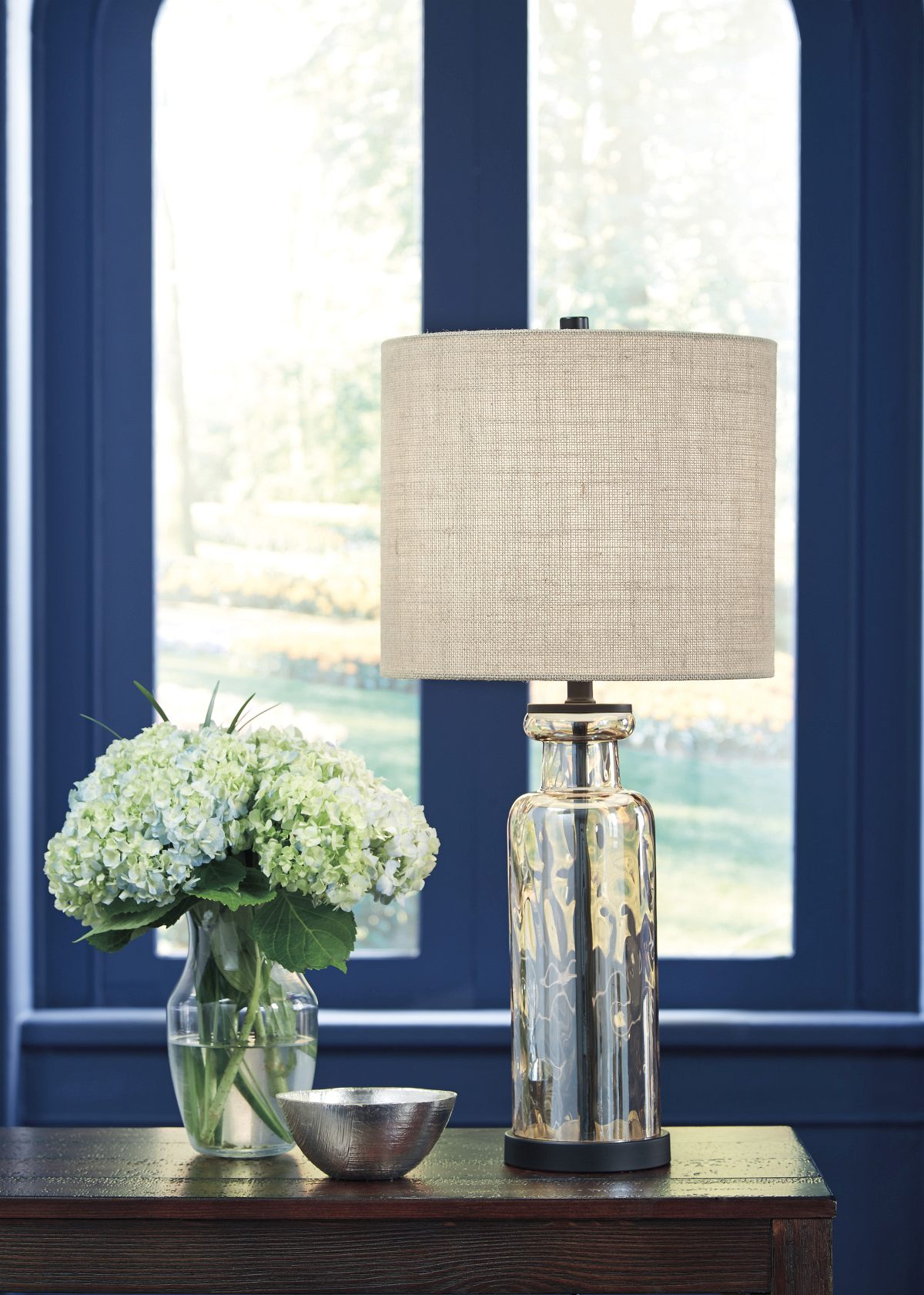 Signature Design by Ashley Laurentia Champagne Table Lamp - Thumbnail 3