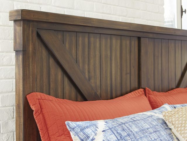 Signature Design by Ashley® Lakeleigh Dark Brown Queen Panel Bed-2