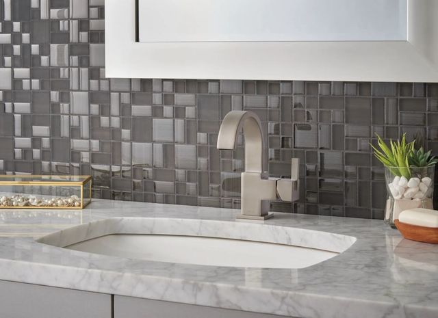Delta Vero® Stainless Single Handle Bathroom Faucet-2