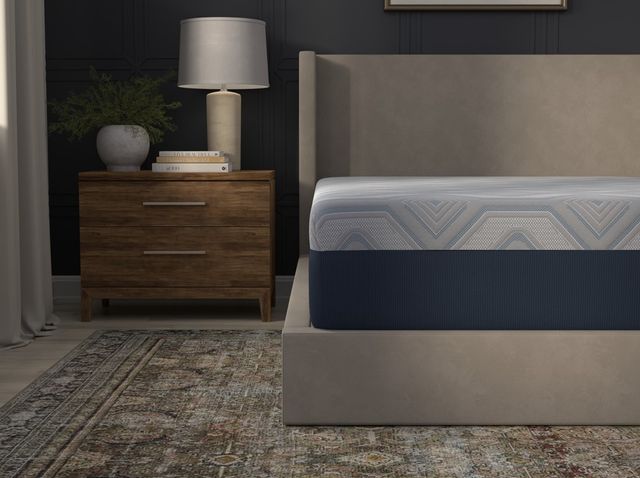 Symbol® Percy 14" Hybrid Plush Tight Top California King Mattress in a Box-3