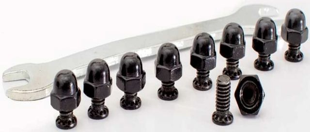 Big Green Egg® MiniMax EGG Carrier Replacement Hardware-0