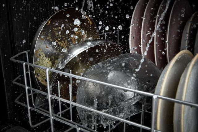 Whirlpool® 24" FingerPrint Resistant Stainless Steel Built In Dishwasher -5