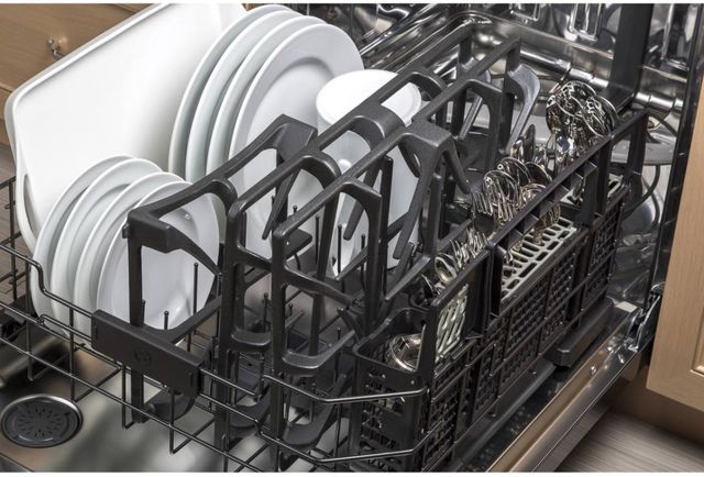 GE® 36" Stainless Steel Built-In Gas Cooktop-2