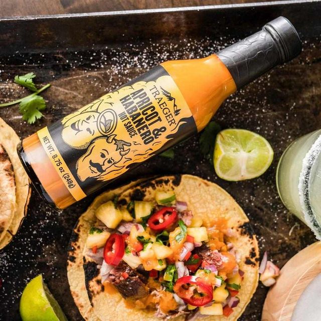 Traeger® Apricot and Habanero Hot Sauce-3