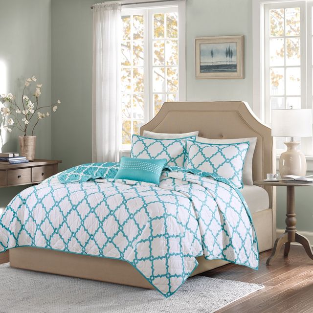 Olliix by Madison Park Essentials Merritt 4 Piece Aqua King/California King Reversible Coverlet Set-1