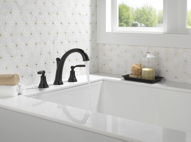 Delta Woodhurst® Matte Black Roman Tub Trim-2