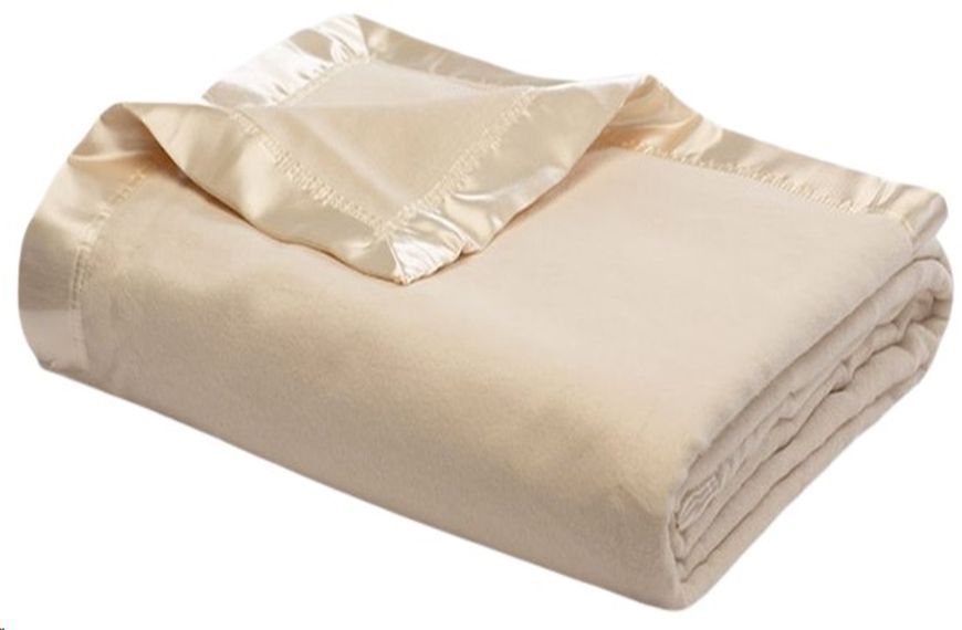 Cariloha Bamboo Viscose Coconut Milk Queen Fleece Blanket
