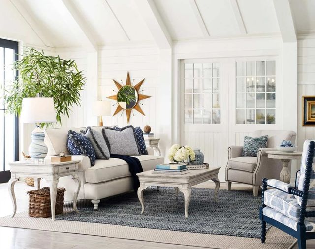 Kincaid® Selwyn Cottage White Kelsey Coffee Table-1