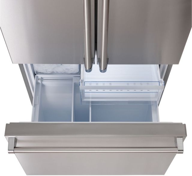 Viking® 4 Piece Stainless Steel Kitchen Package-17