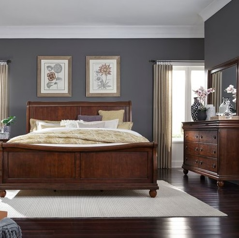 Cherry Wood Bedroom Decorating Ideas: Create a Warm and Cozy Haven