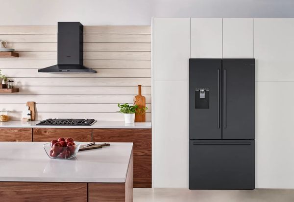 Bosch 500 Series 36 in. 21.6 Cu. Ft. Stainless Steel Counter Depth French Door Refrigerator