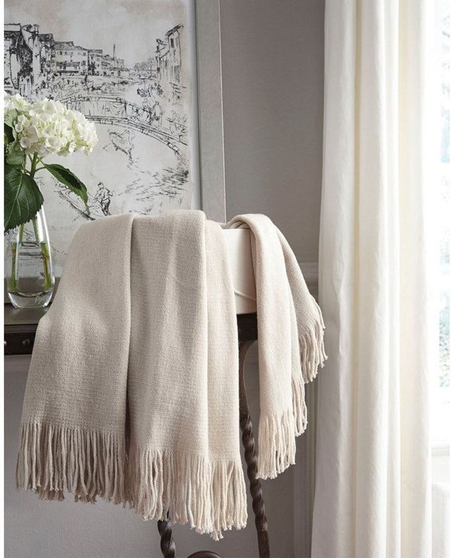 Signature Design by Ashley® Haiden 3-Piece Ivory/Taupe Throws-1
