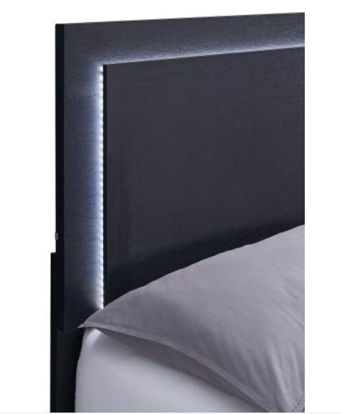 Coaster® Marceline Black Eastern King Panel Bed-3