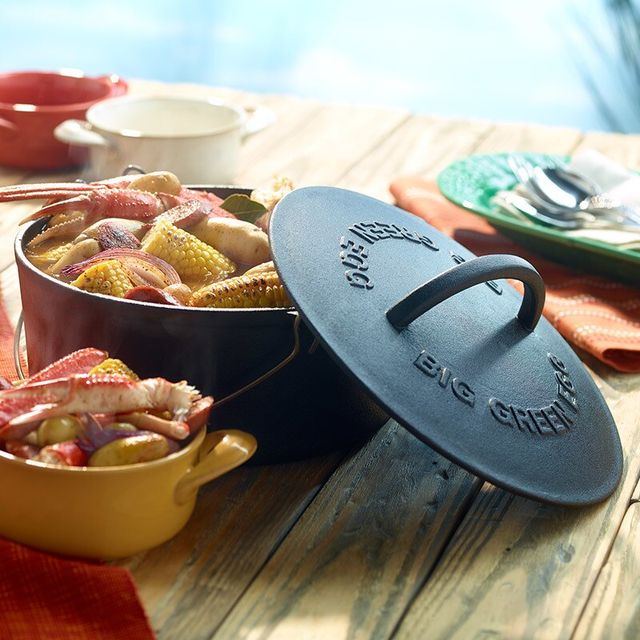 Big Green Egg® Cast Iron Dutch Oven-1