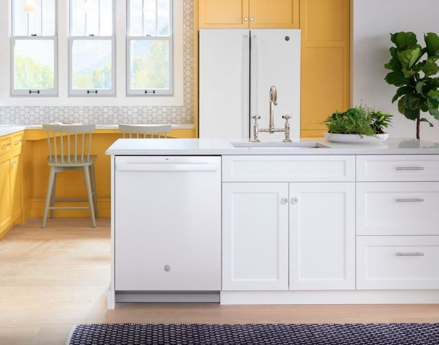 GE® 24" White Built In Dishwasher-4