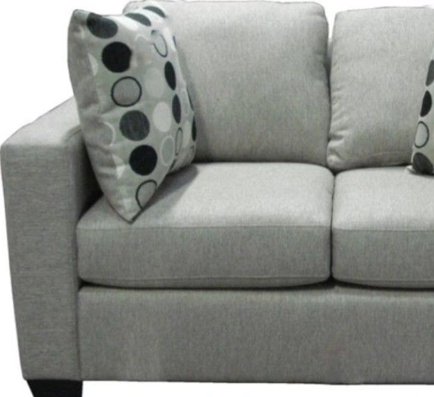Stanton™ Customizable 702 Loveseat-1