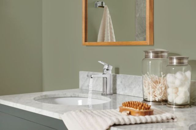 Peerless Ezra® Chrome Single Top Handle Lavatory Faucet-2