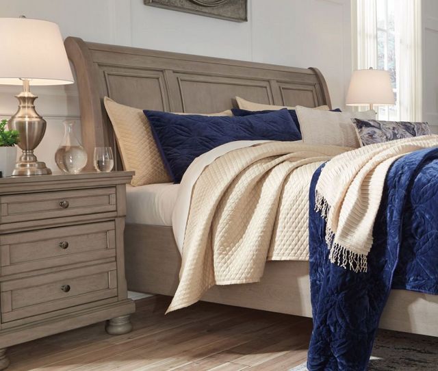 Signature Design by Ashley® Lettner Light Gray Queen Sleigh Bed-1