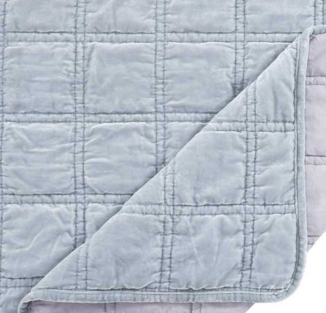HiEnd Accents Stella 3-Piece Icy Blue King Bedding Bundle-3