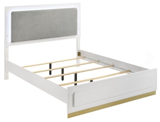 Coaster® Caraway 5-Piece White Queen Bedroom Set -1