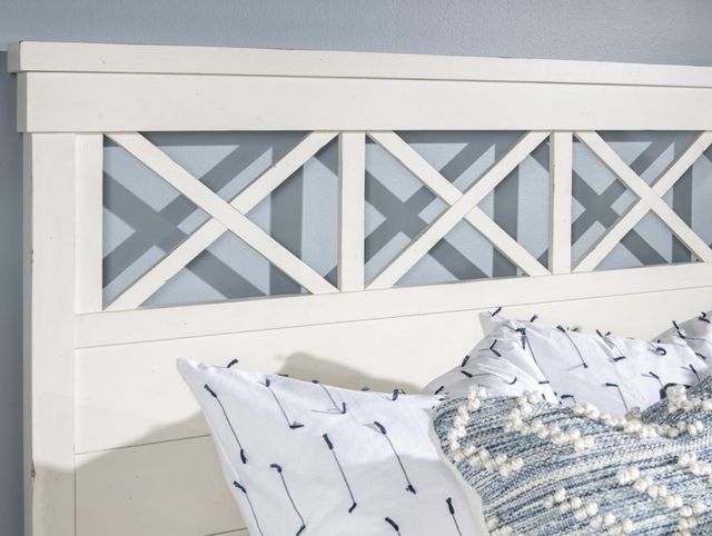Legacy Classic XXX'S and OOO's Cotton Queen Storage Panel Bed-3