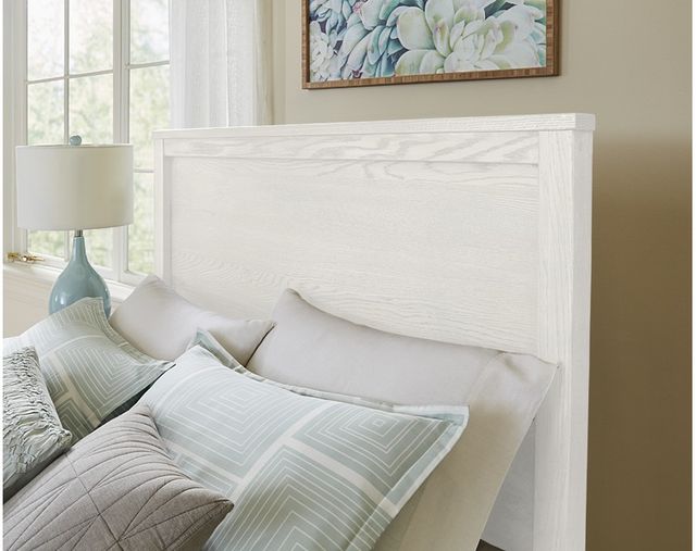 Vaughan-Bassett Fundamentals White Twin Panel Bed-2