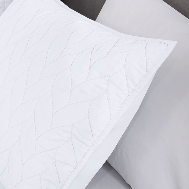 Olliix by Madison Park 3 Piece White King/California King Noel Reversible Coverlet Set-3