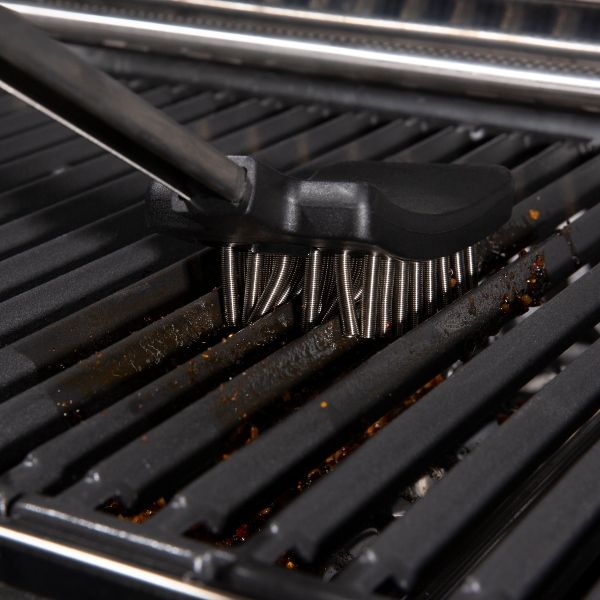 Broil King® Baron™ Stainless Steel Coil Spring Grill Brush-2