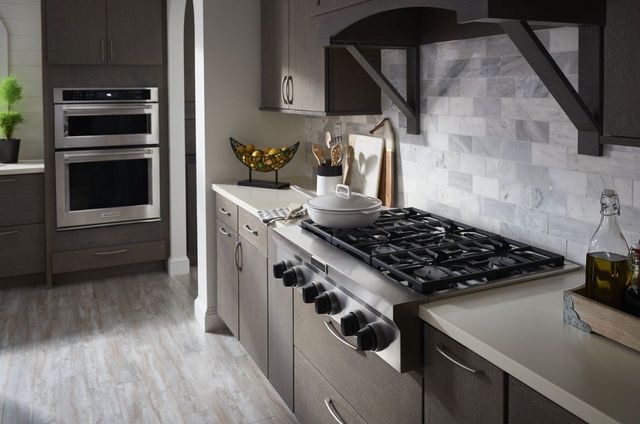 KitchenAid® 36" Stainless Steel Commercial-Style Gas Rangetop-2