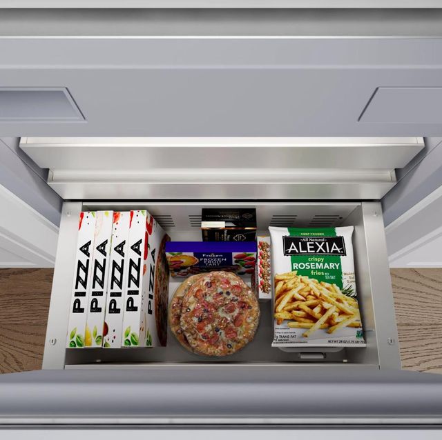Thermador® Freedom® 30" 16.5 Cu. Ft. Panel Ready Built-in Bottom Freezer Refrigerator-3