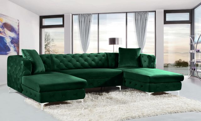 Meridian Furniture Gail 3-Piece Green Velvet Sectional-1