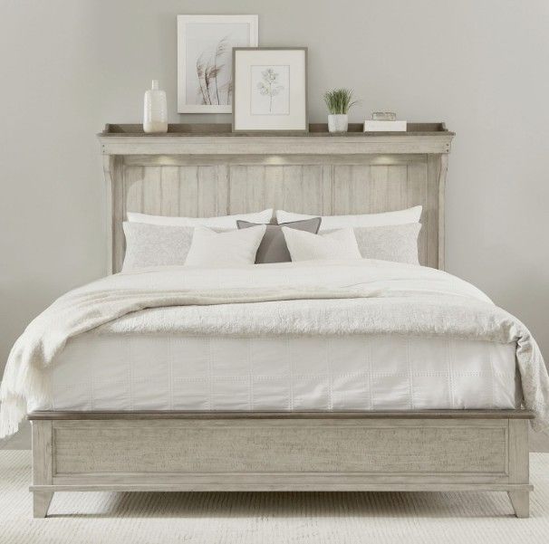 Liberty Furniture Ivy Hollow Dusty Taupe/Weathered Linen Queen Mantle Bed-1