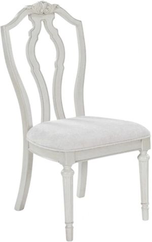 Benchcraft Montelaine Dining Chair