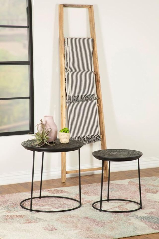 Coaster® Loannis 2-Piece Matte Black Nesting Tables-3