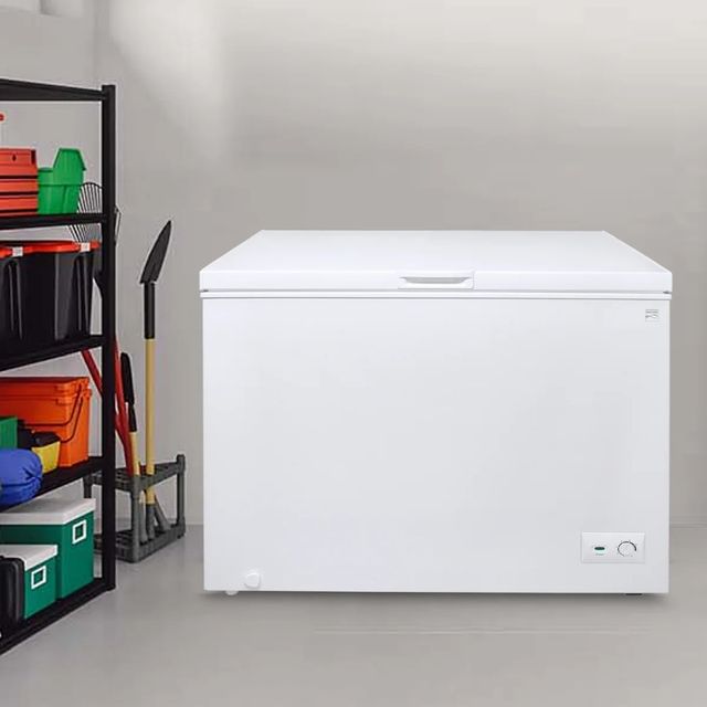 Kenmore® 38" 8.7 Cu. Ft. White Garage Ready Chest Freezer-2