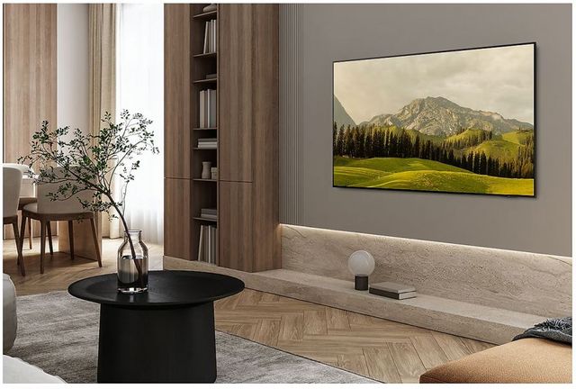 Téléviseur intelligent Samsung® S85F 4K Vision AI OLED de 83 po-6