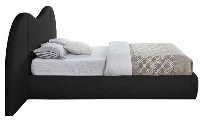 Meridian Furniture Everest Black Queen Boucle Fabric Upholstered Panel Bed-2