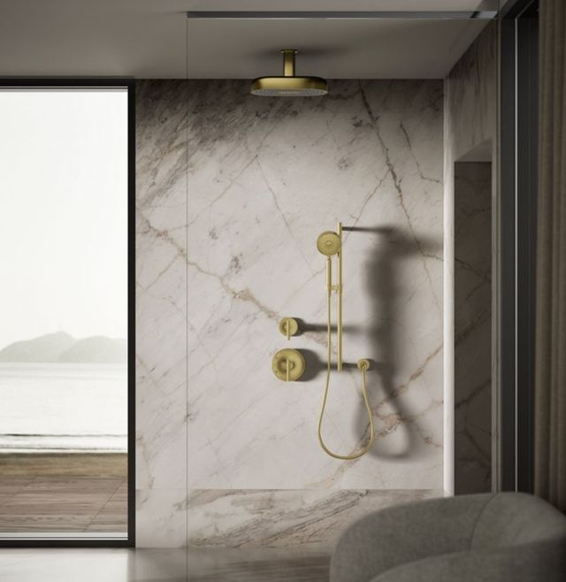 KOHLER® Statement® Vibrant Brushed Moderne Brass 1.75 GPM Oblong 14" 2-Function Rainhead-2