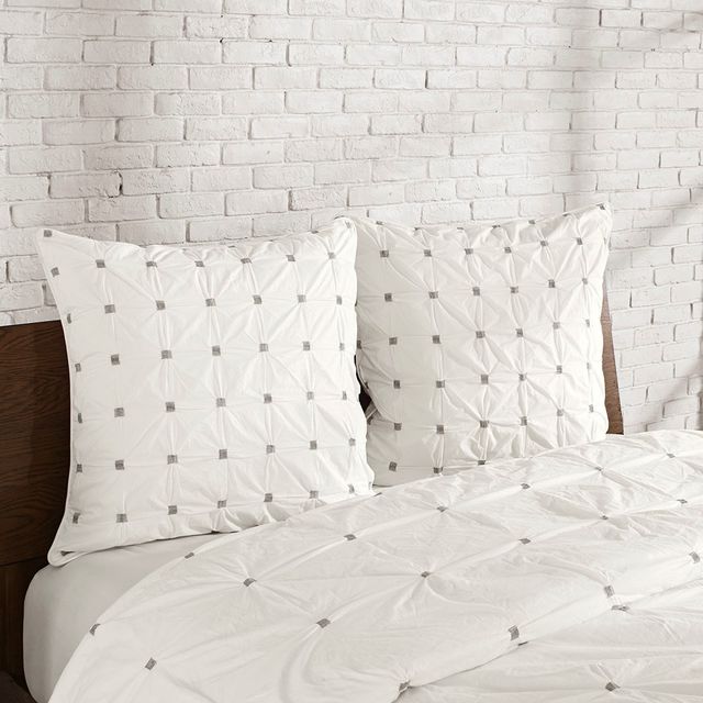 Olliix by INK+IVY 3 Piece White King/California King Masie Elastic Embroidered Cotton Comforter Set-1