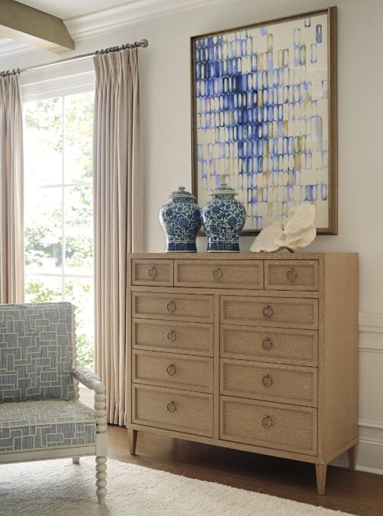 Lexington Home Sunday Morning Butler Point Champagne Chest-1