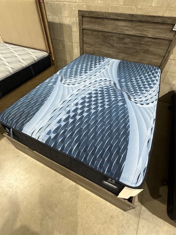 Clearance Serta® iComfort® Aspire 14" Memory Foam Medium Tight Top Queen Mattress-0