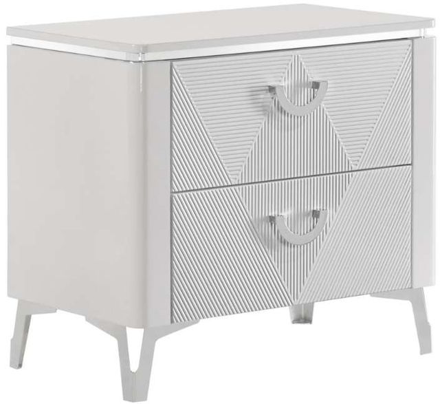 Coaster® Cassia 4-Piece Burnished White High Gloss Queen Panel Bedroom Set-4